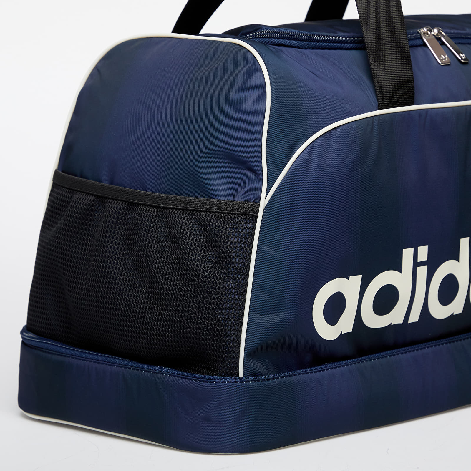 Umhängetaschen adidas Large Football Inspired Gymbag Night Indigo/ White