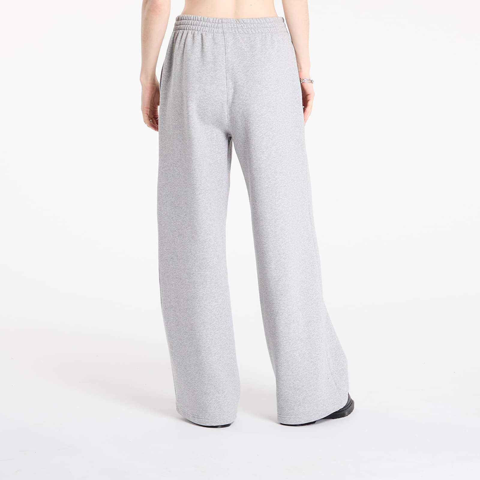 Pantaloni della tuta  adidas Essentials Wide Leg Pant Fleece Medium Grey Heather