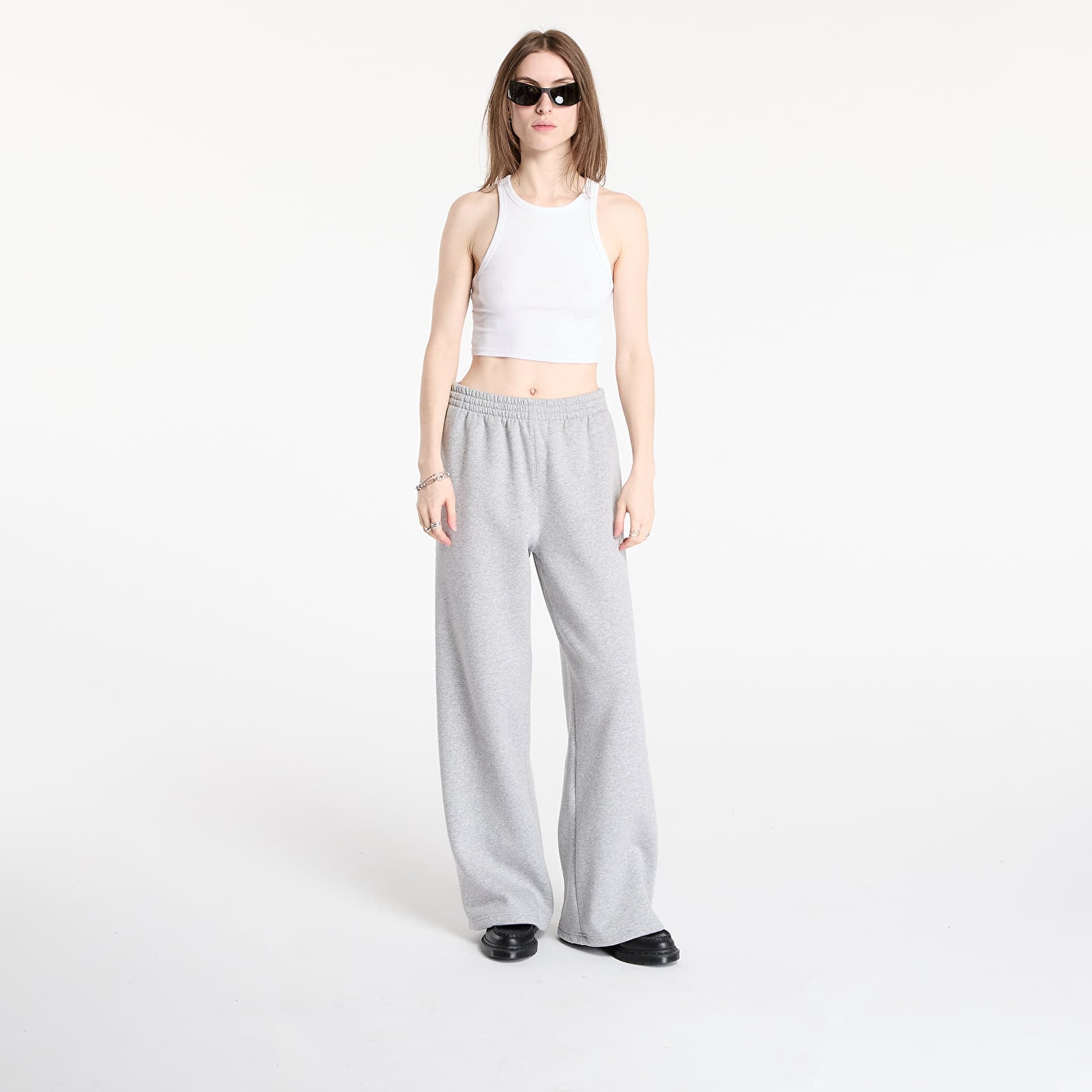 Pantaloni della tuta  adidas Essentials Wide Leg Pant Fleece Medium Grey Heather