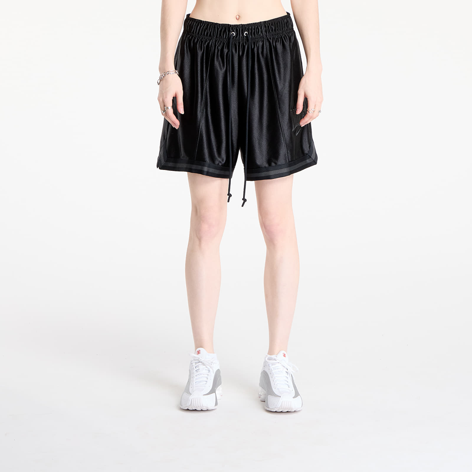 Pantaloni scurți Nike Sportswear Womens Loose Mid-Rise Graphic Shorts Black/ Anthracite/ Anthracite S