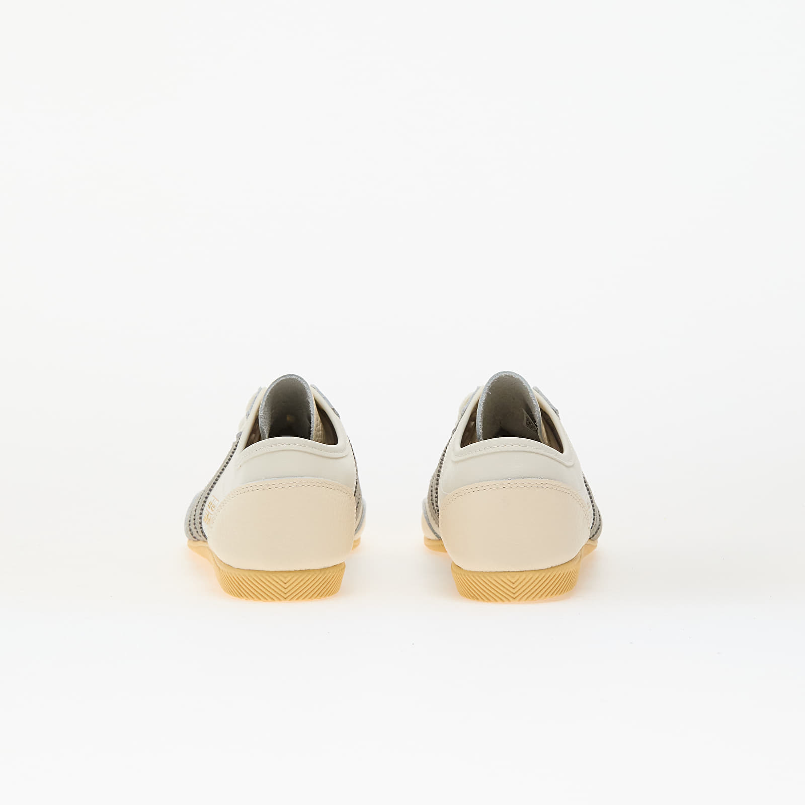 Naiste jalatsid adidas Japan Decon W Off White/ Silver Pebble/ Orange Tint