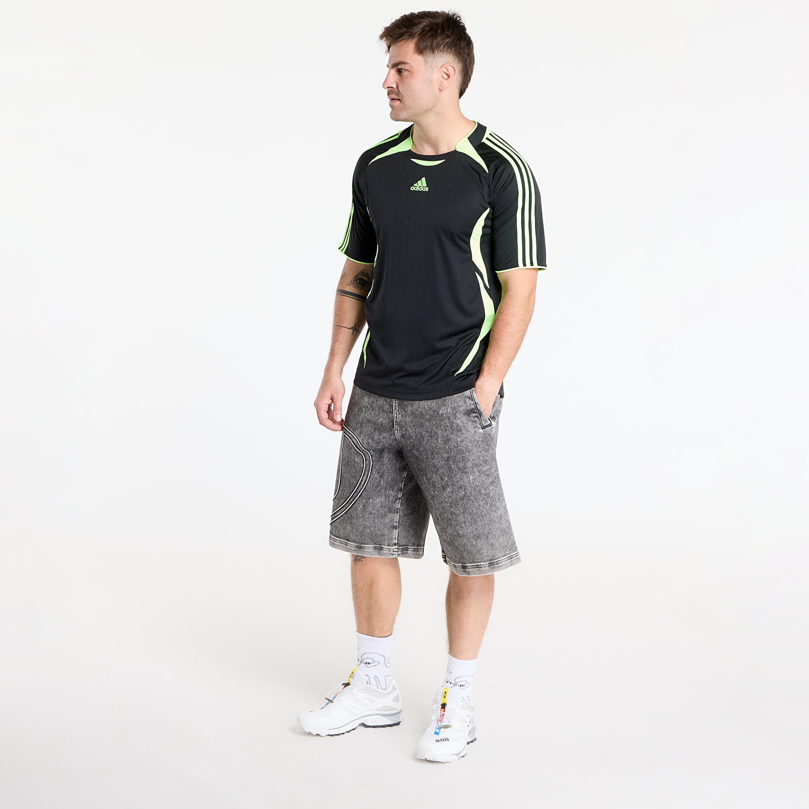 T-shirts adidas Teamgeist Tee Black/ Siggnr