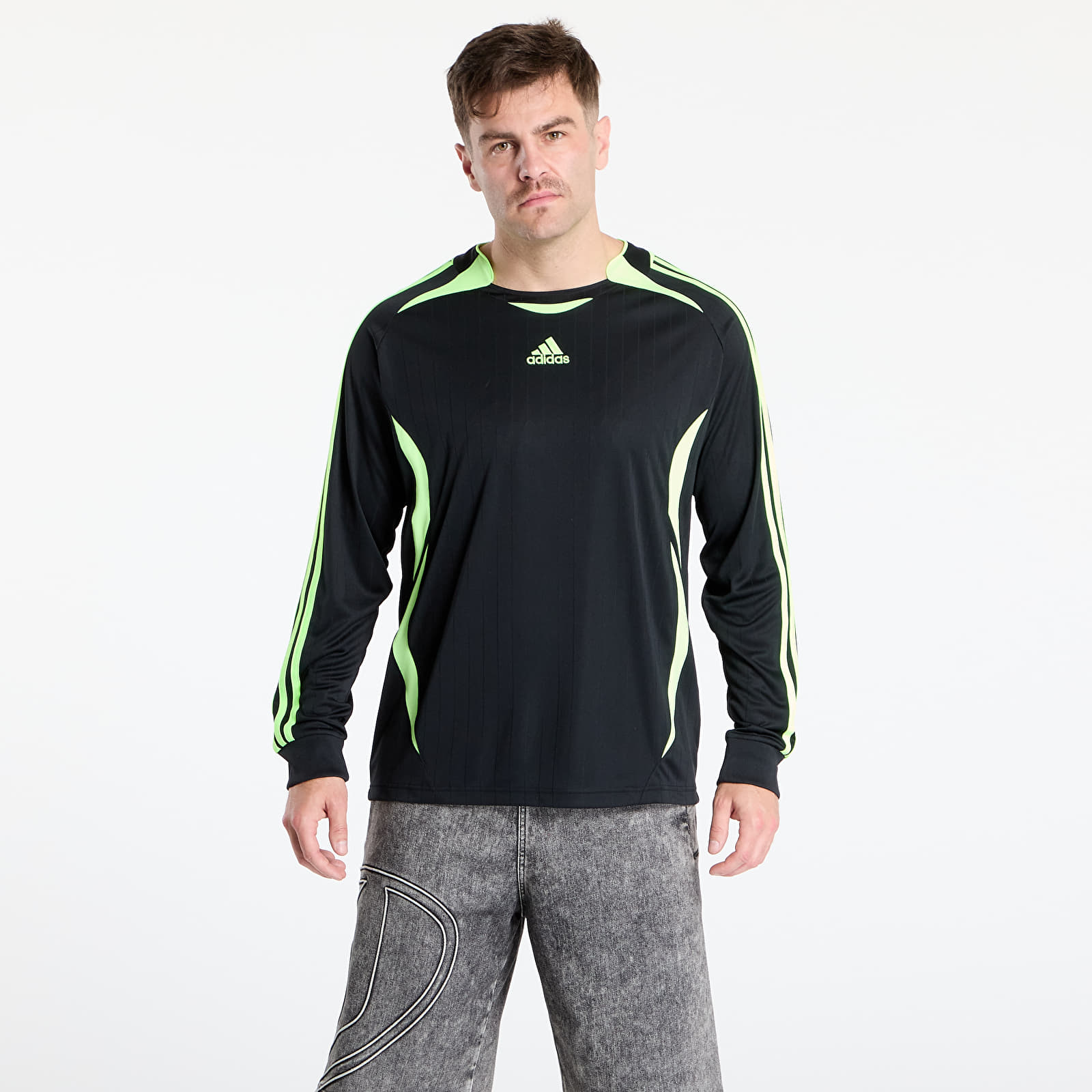 T-särgid adidas Teamgeist Loose Black/ Siggnr