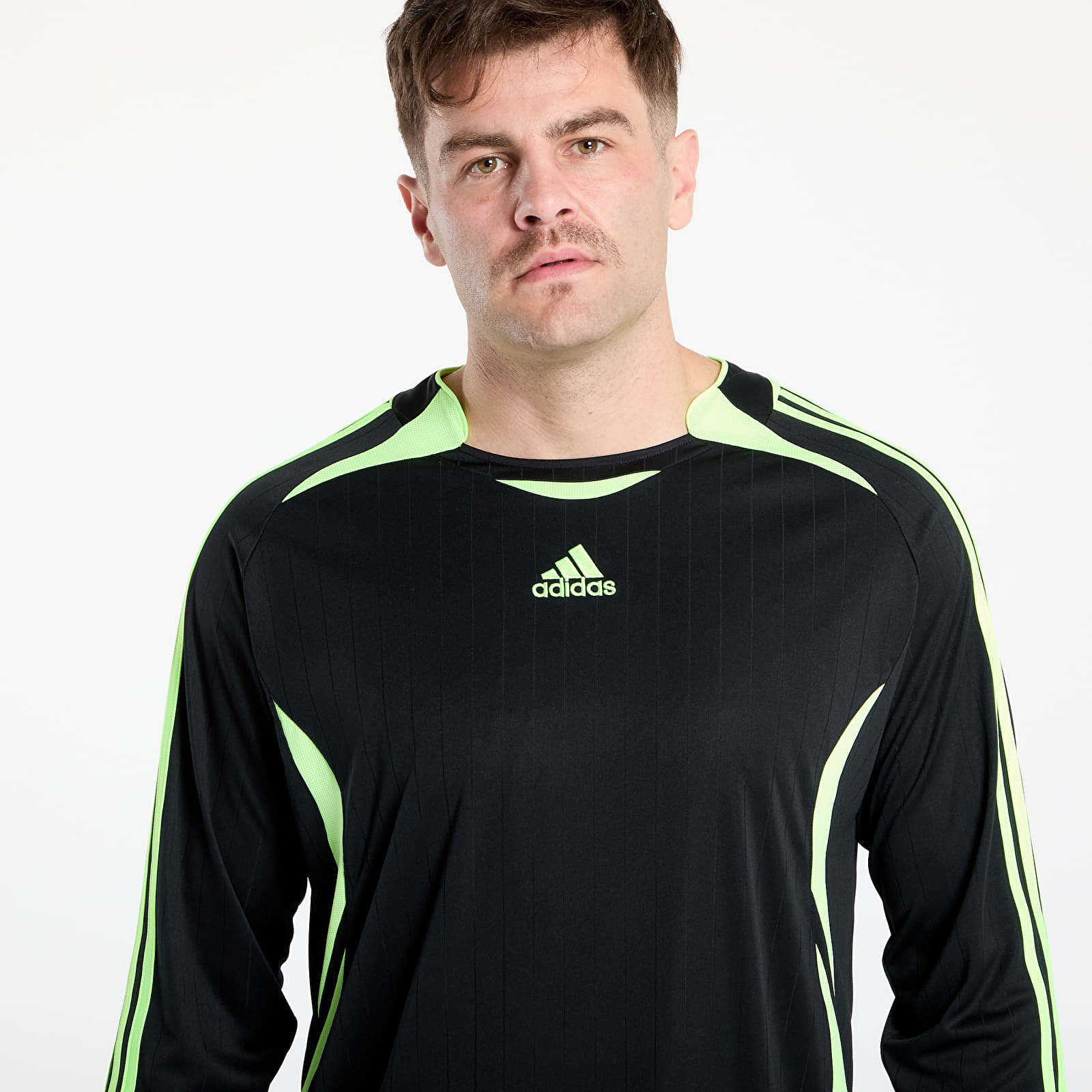 T-särgid adidas Teamgeist Loose Black/ Siggnr