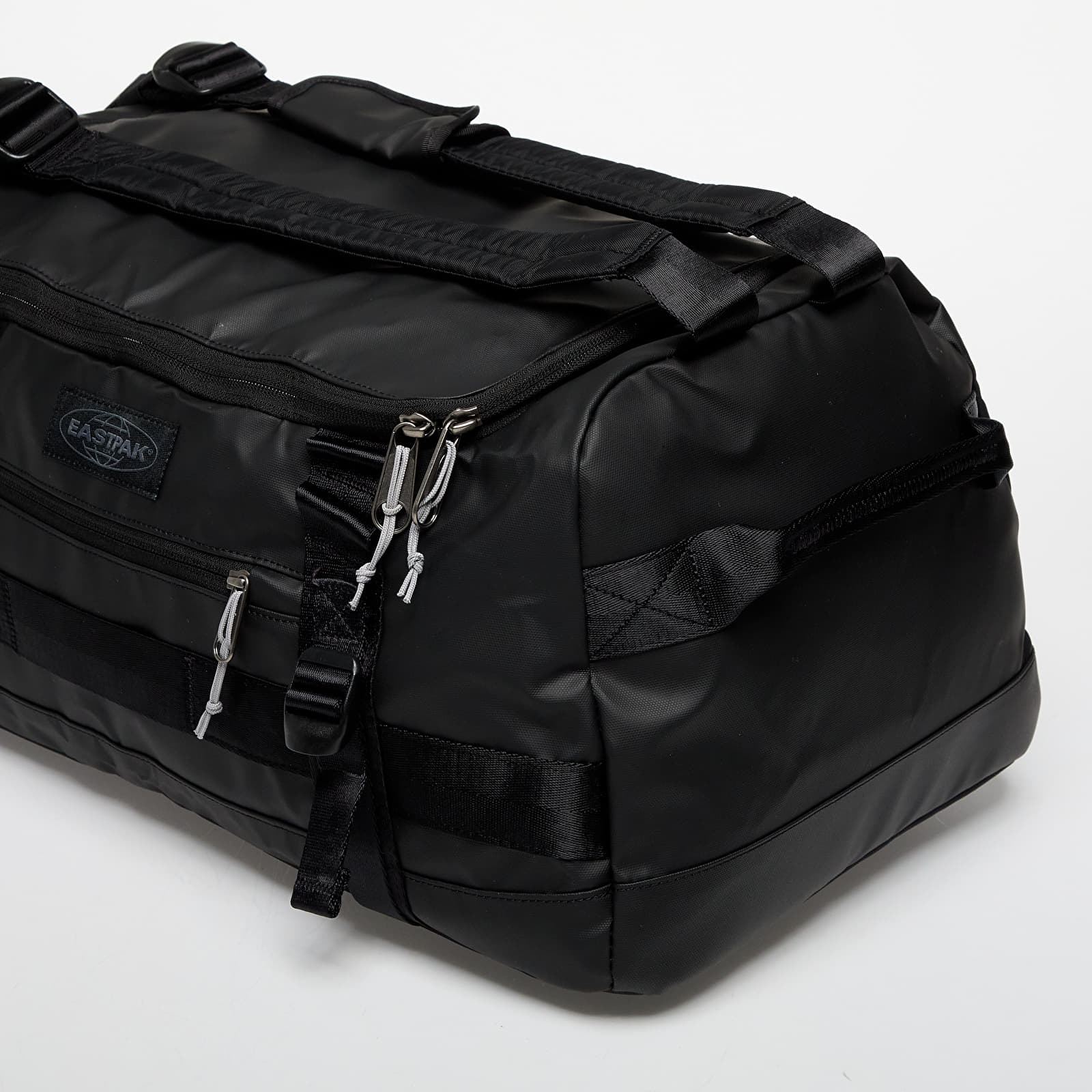 Duffle bag Eastpak Duffel Pack S Tarp Black