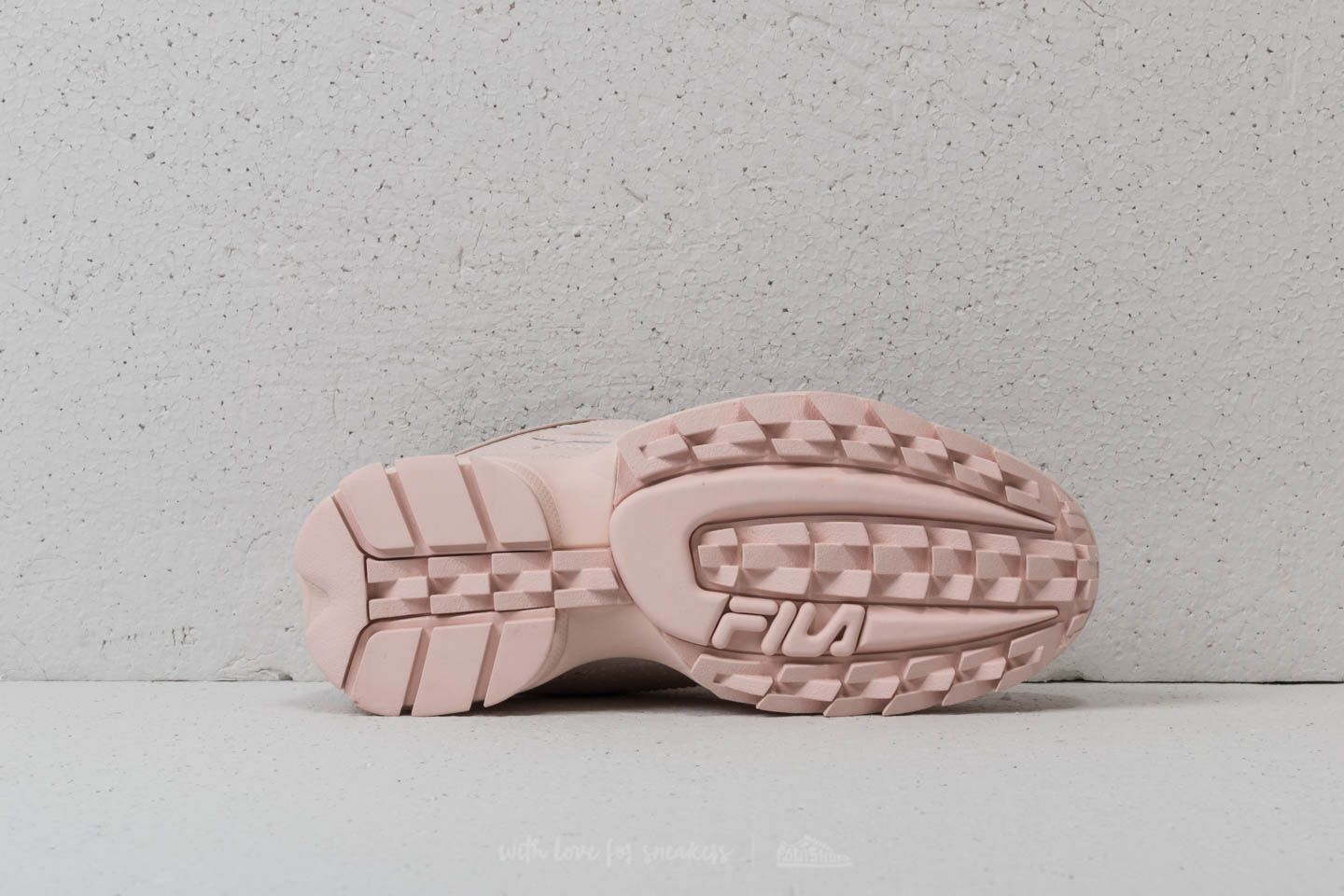Peach clearance fila disruptor