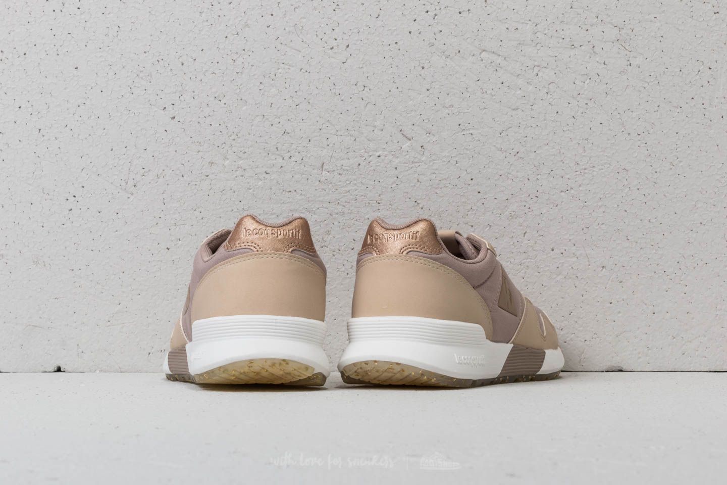 Women s shoes le coq sportif Omega X W Metallic Moonlight Footshop