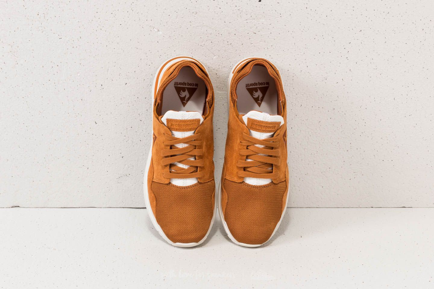 Le coq sportif omega x sport brown sugar best sale