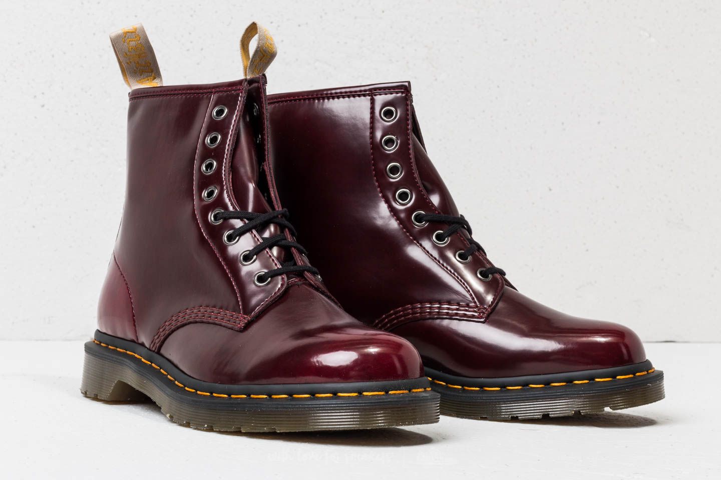 Men s shoes Dr. Martens 1460 Cambridge Brush Cherry Red Footshop