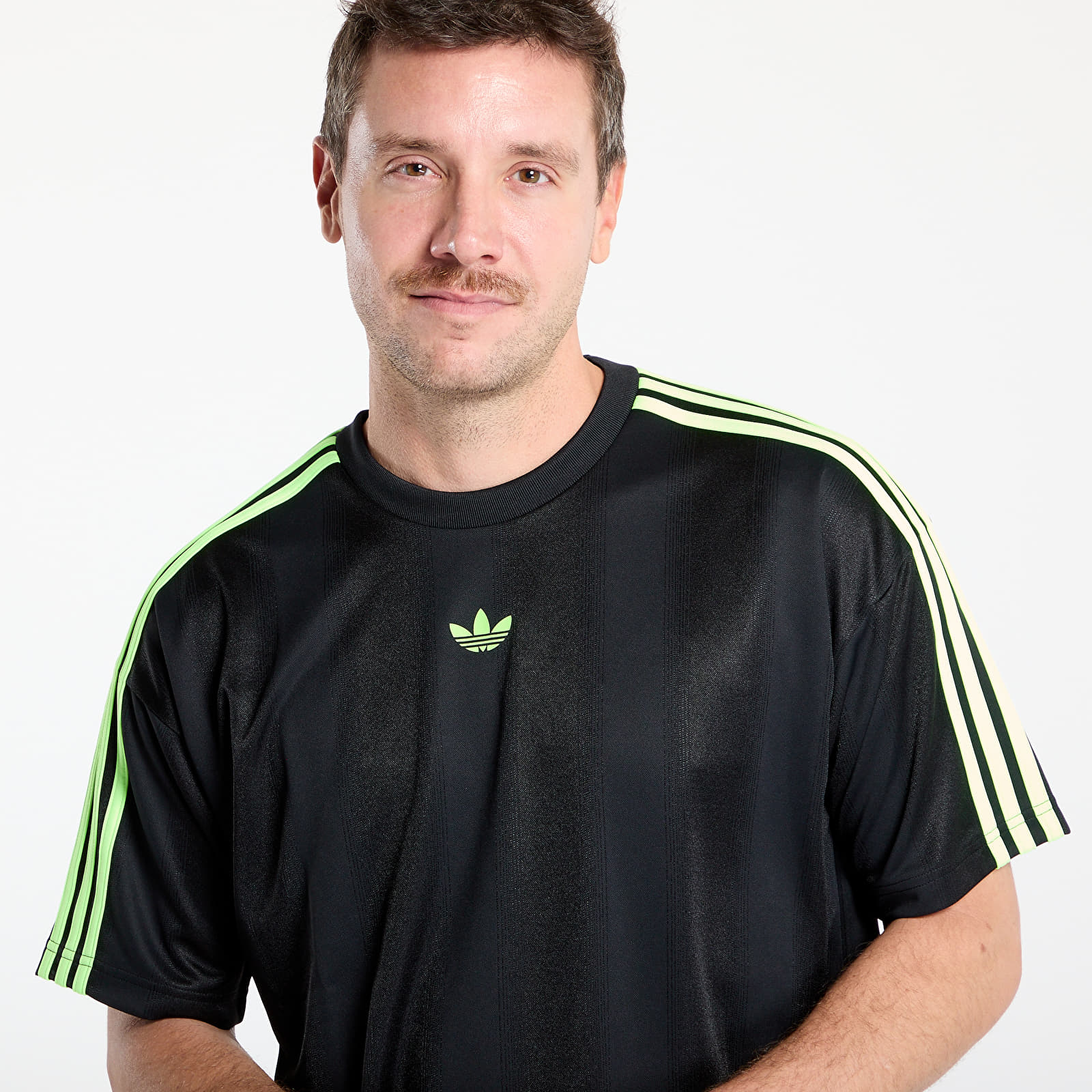 T-shirts adidas Adicolor Jacquard Jersey Black / Signal Green