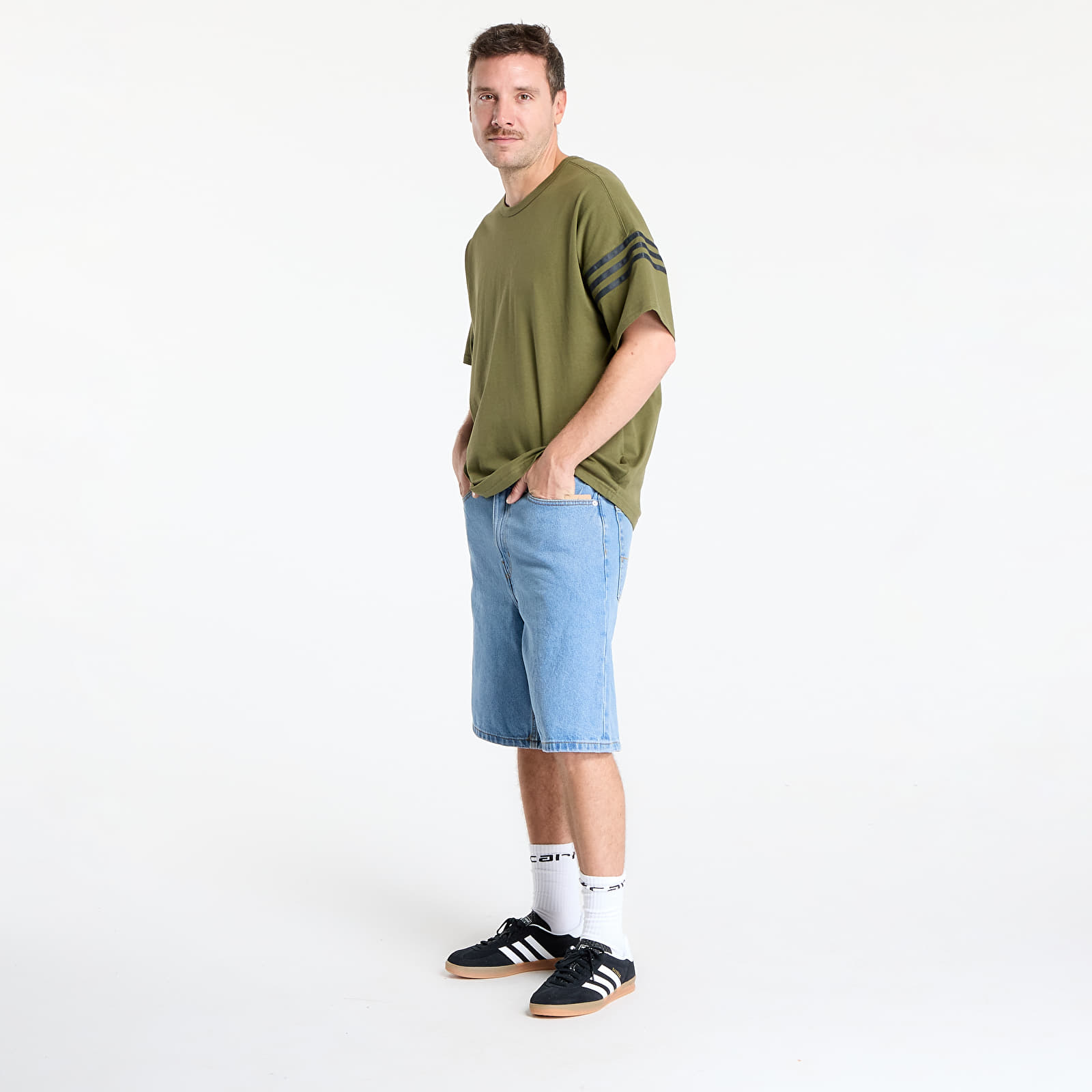 Men's T-shirts adidas Neuclassics Tee Focus Olive