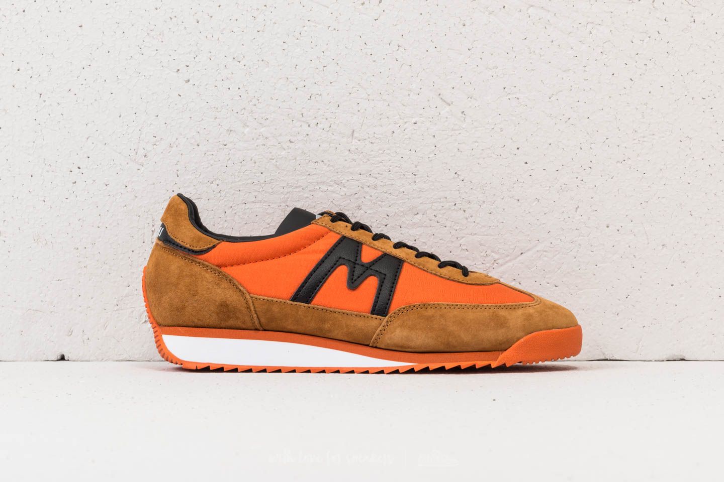Men's shoes Karhu ChampionAir Jaffa Orange /  Black