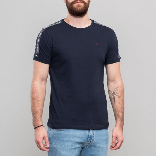 Tommy hilfiger rn t shirt store