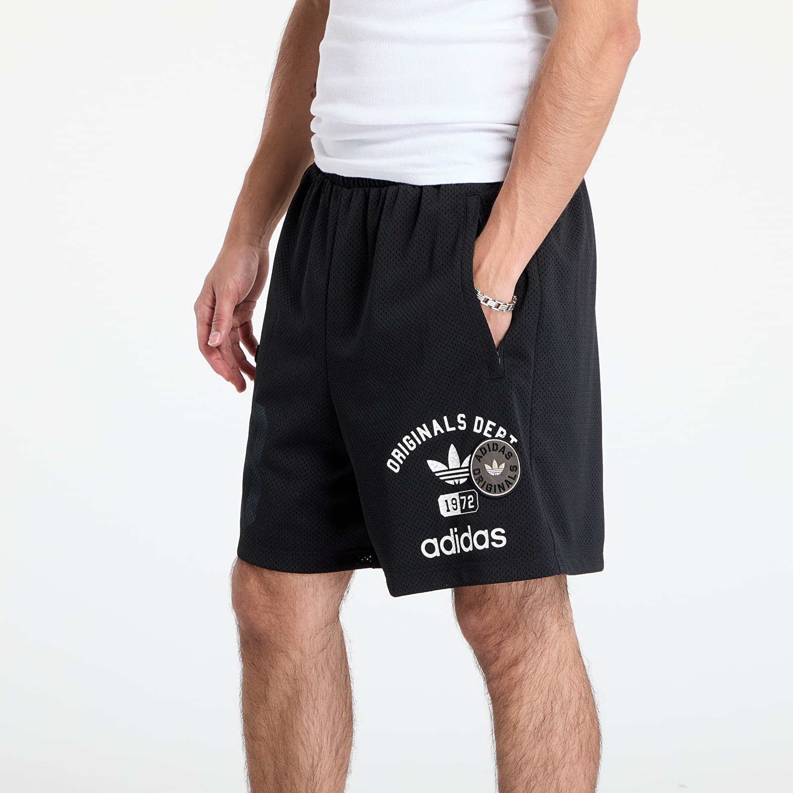 Szorty adidas Originals Dept. Graphic Mesh Short Black