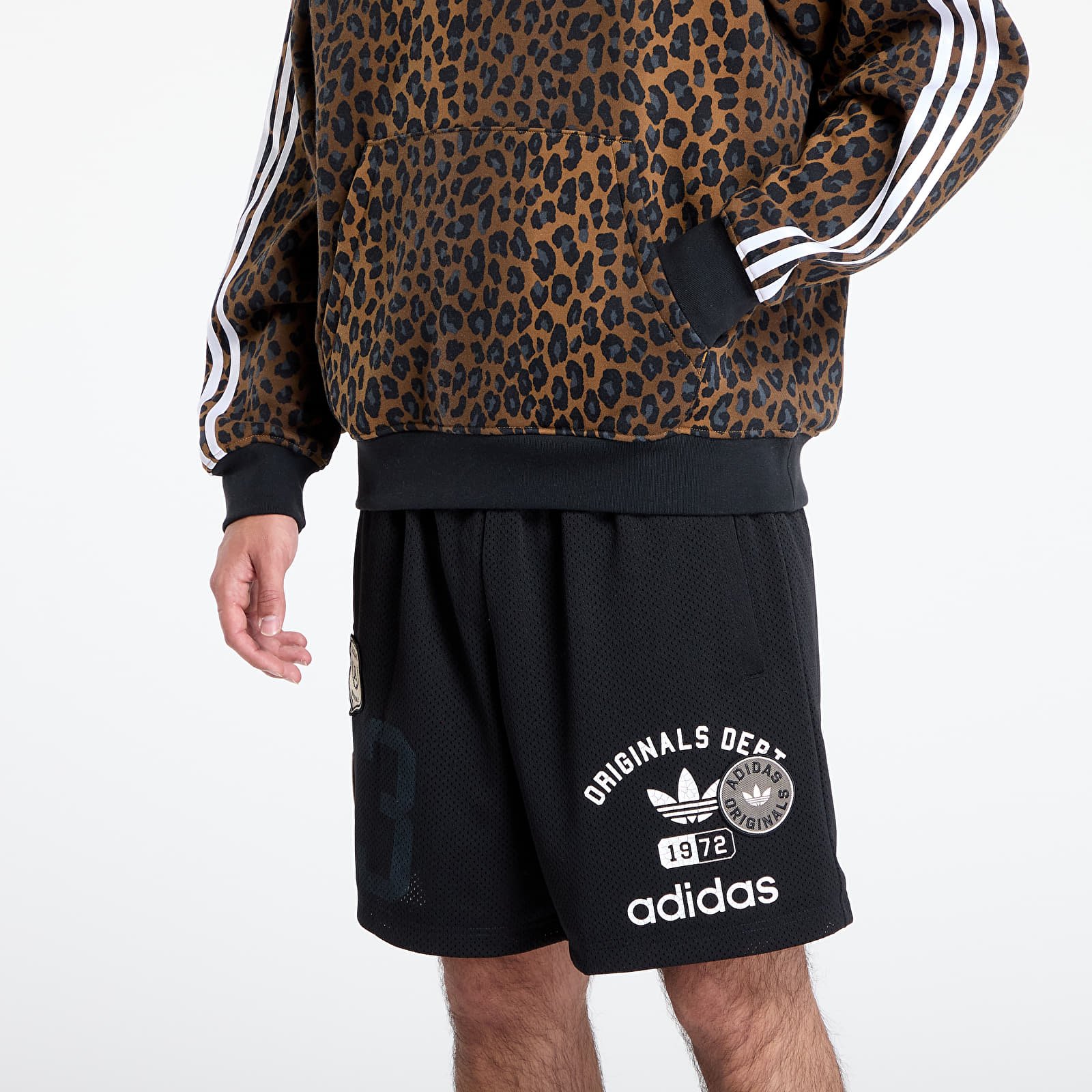 Hoodies and sweatshirts  adidas Graphic Lo Hoodie Brown Strata