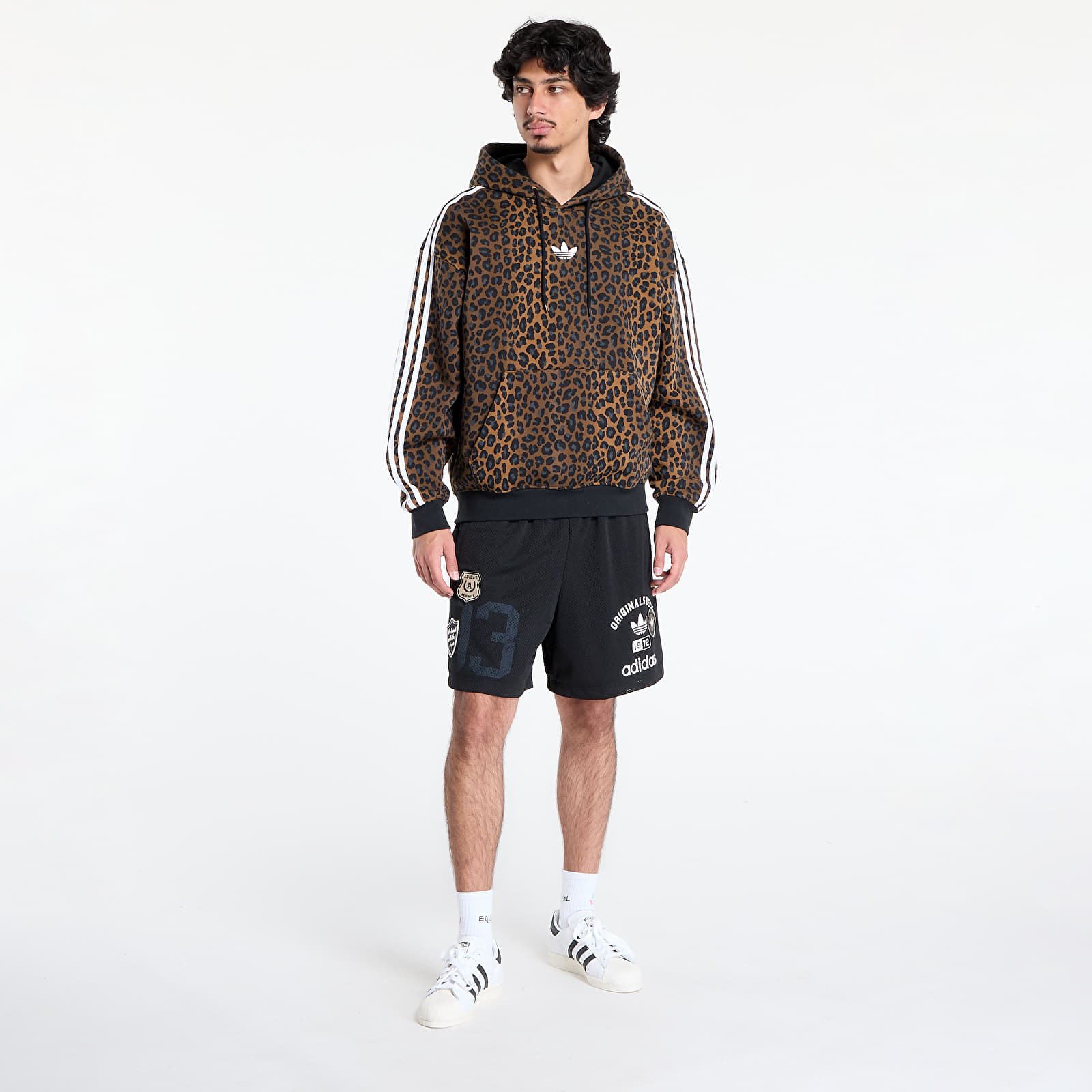 Hoodies and sweatshirts  adidas Graphic Lo Hoodie Brown Strata