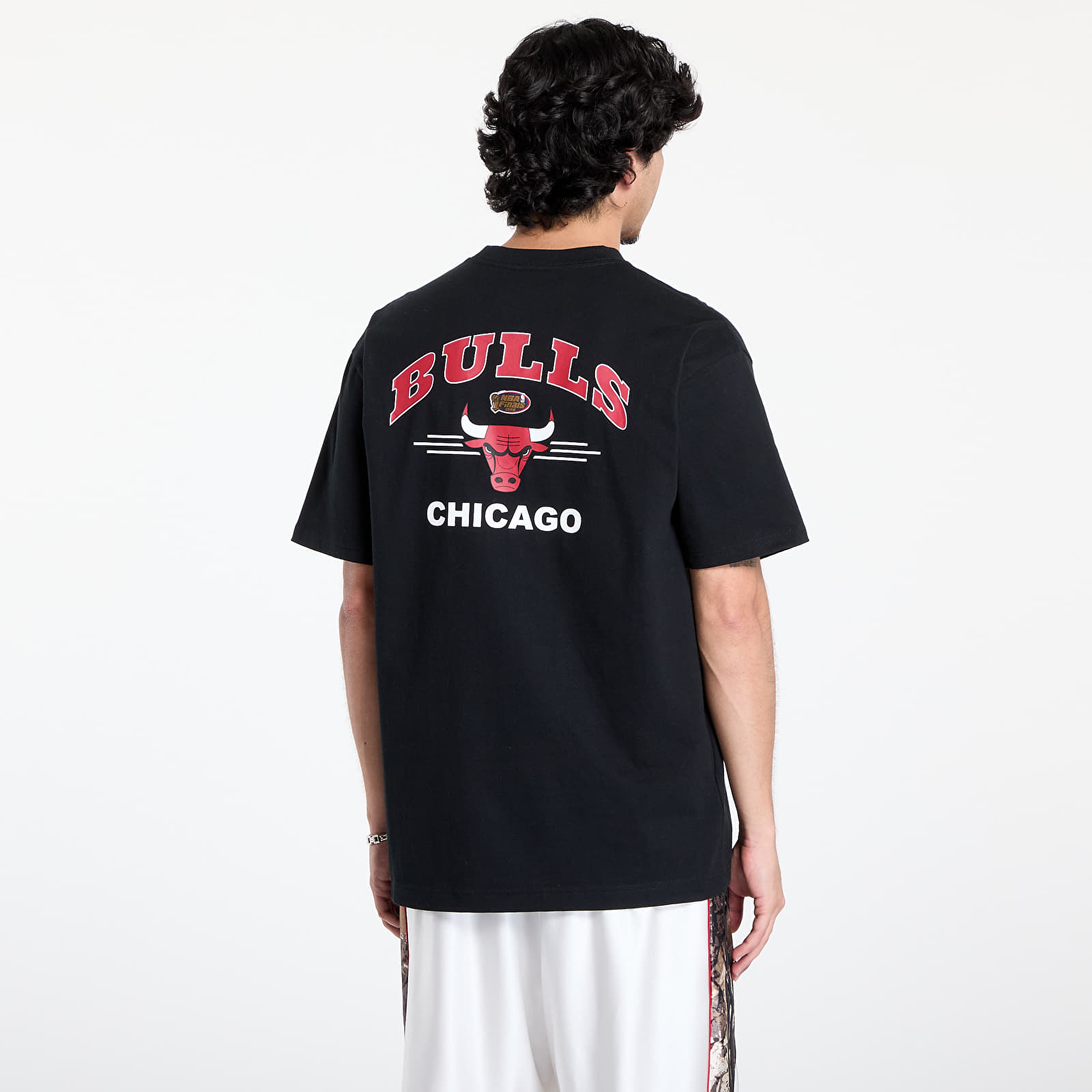 T-shirts Mitchell & Ness NBA Vintage Logo Bulls Double Hit Shortsleeve Pocket Tee Black