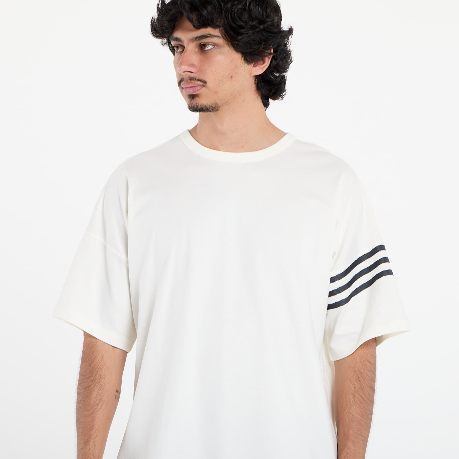 Pánská trička adidas Neuclassics T-Shirt Off White