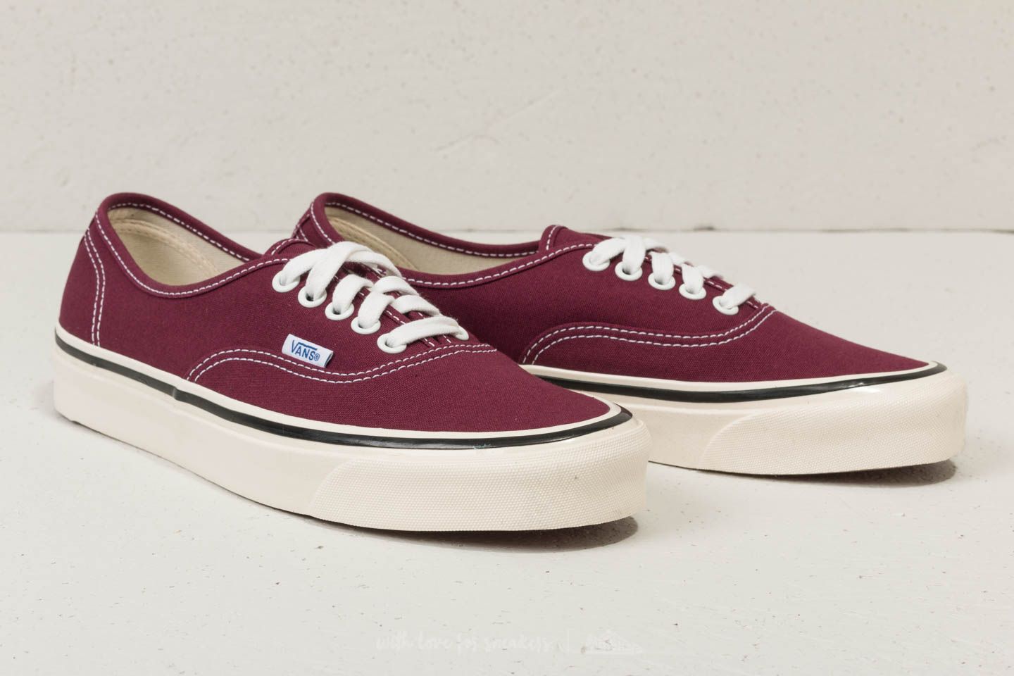 Men s shoes Vans Authentic 44 DX Anaheim Factory OG Burgundy