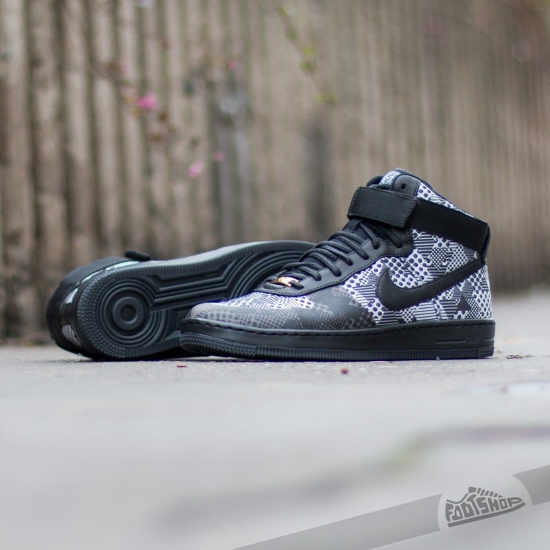 Sko til kvinder Nike W Air Force 1 Ultra Force BHM QS Black/Black-White