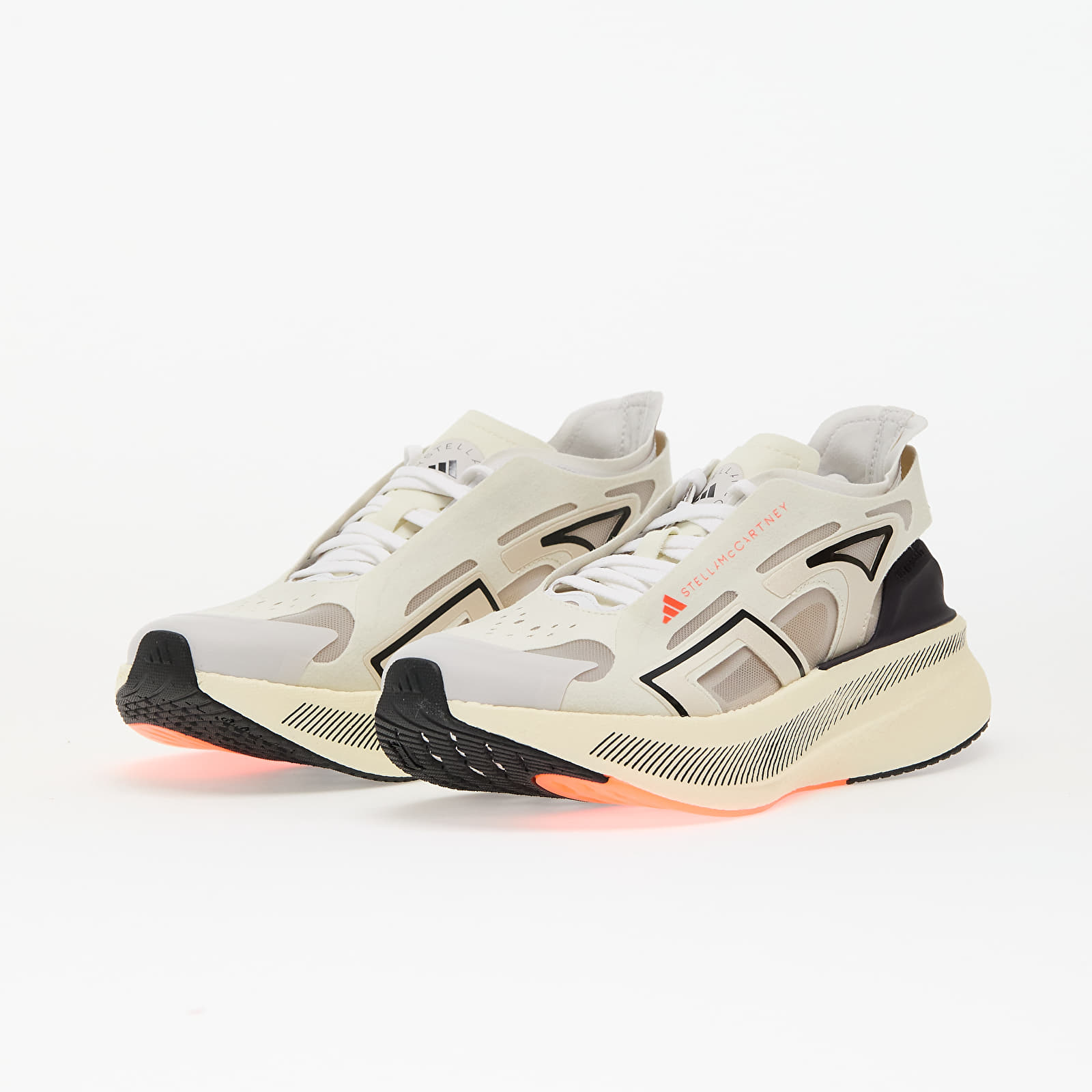 Buty damskie adidas x Stella McCartney UltraBOOST 5 Ivory/ Grey One/ Core Black