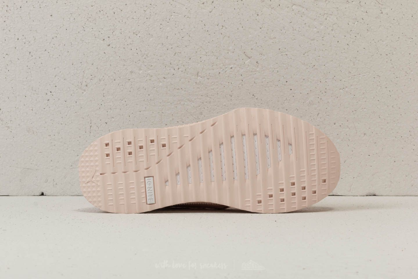 Zapatillas mujer Puma Tsugi Jun Peach Beige/ Puma White/ Pearl