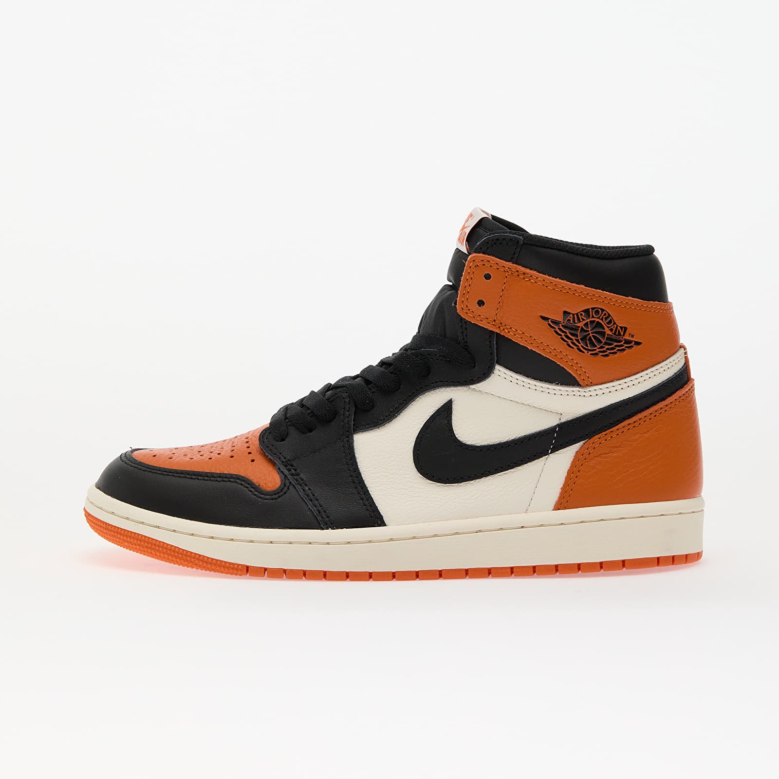 Scarpe uomo Air Jordan 1 Retro High OG "Shattered Backboard" DZ5485-008 Black/ Black-Sail-Starfish