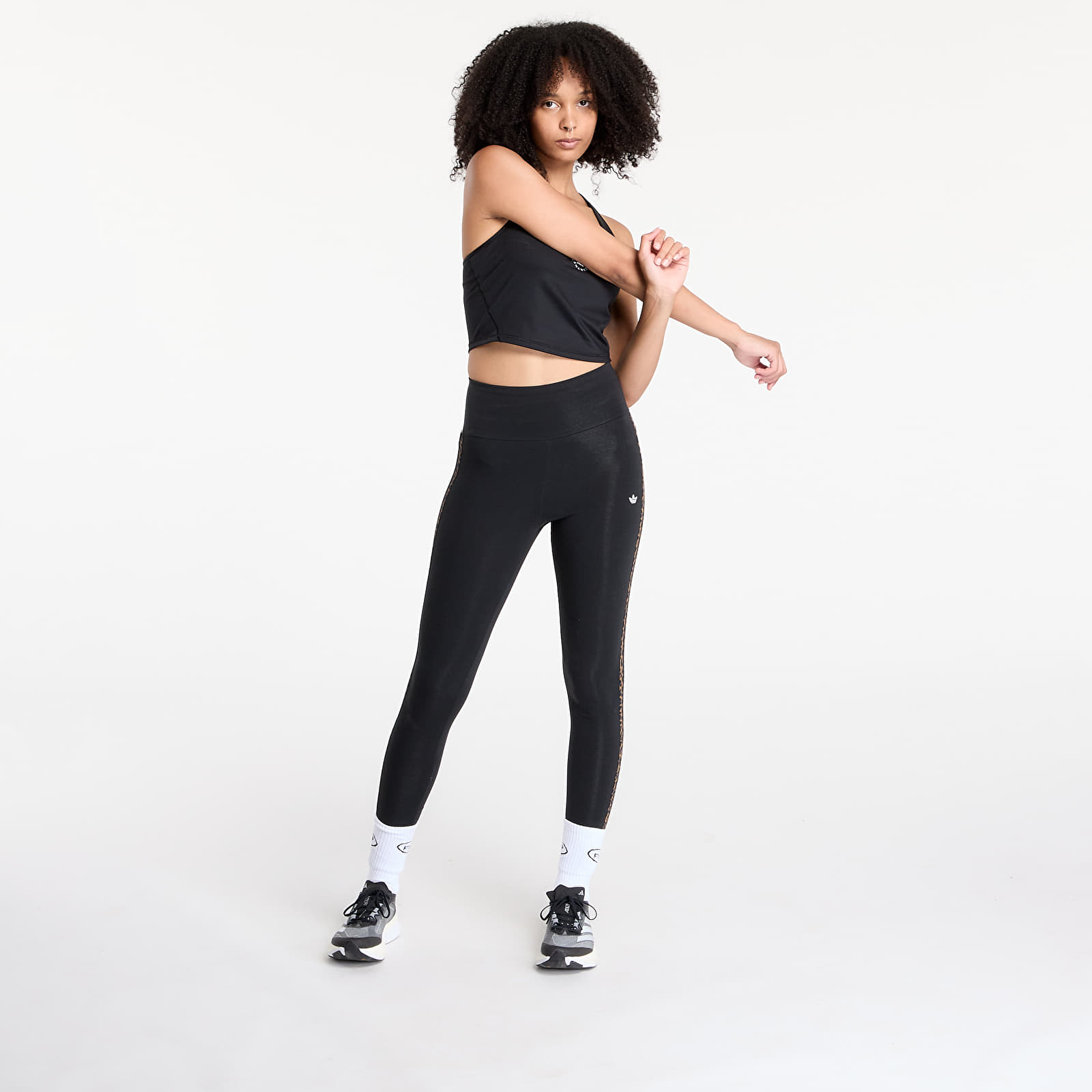 Leibchen adidas By Stella McCartney Yoga Croptop Black