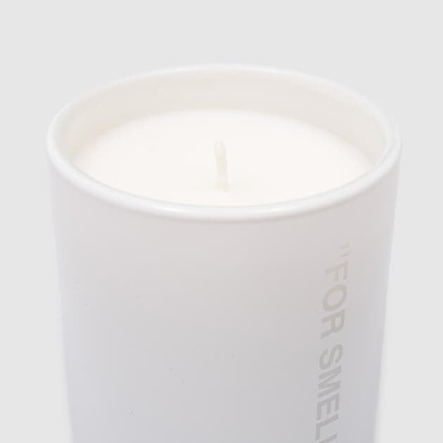 Inne Off-White Candle "C" Electric Star 200g
