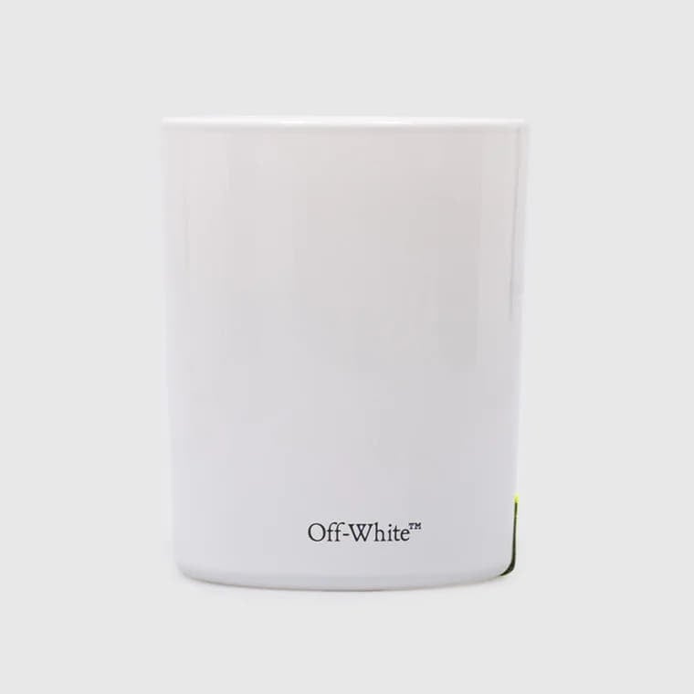 Inne Off-White Candle "B" Blazing Wood 200g