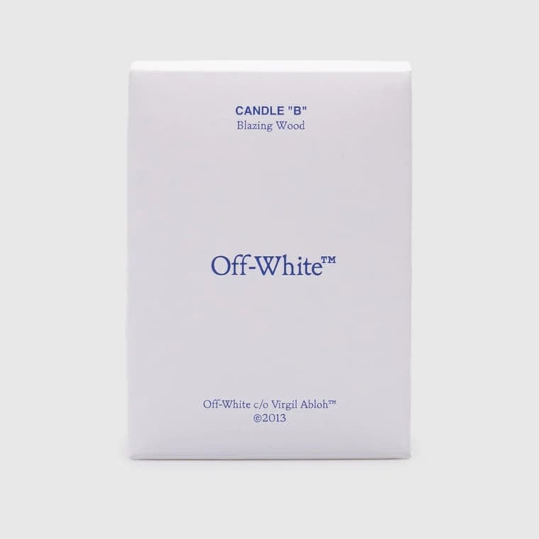 Inne Off-White Candle "B" Blazing Wood 200g