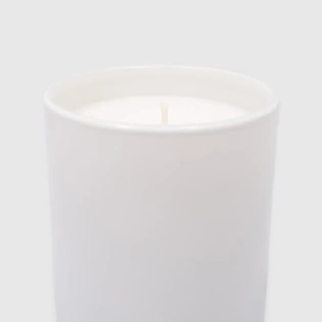 Inne Off-White Candle "B" Blazing Wood 200g
