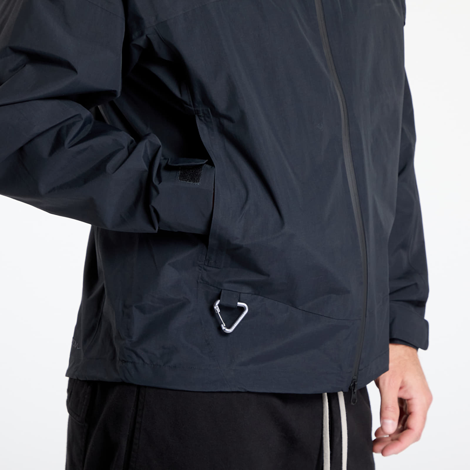 Kurtki Nike ACG "Morpho" Men's Storm-FIT ADV Rain Jacket Black/ Black/ Summit White