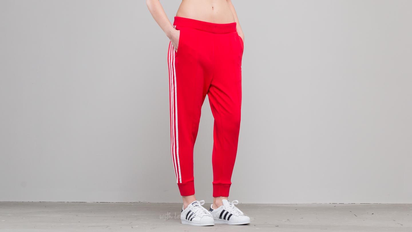 Spodnie adidas Track Pant Radiant Red