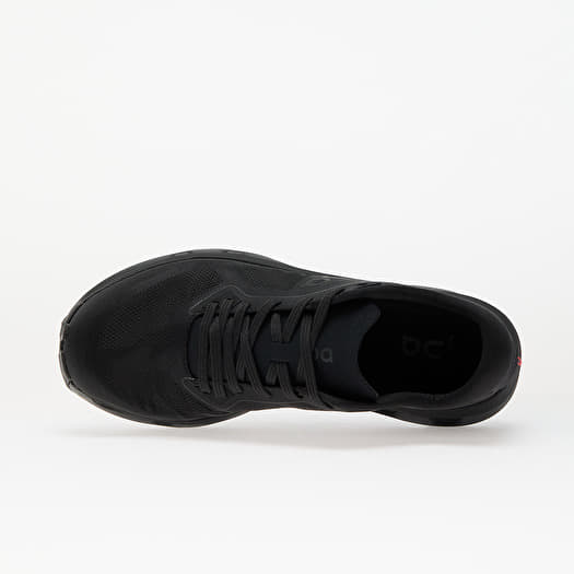 On M Cloudzone Black/ Eclipse | Footshop