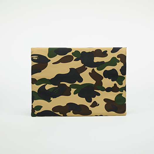 A BATHING APE 1St Camo 13 Inch Pc Case Yellow | Footshop