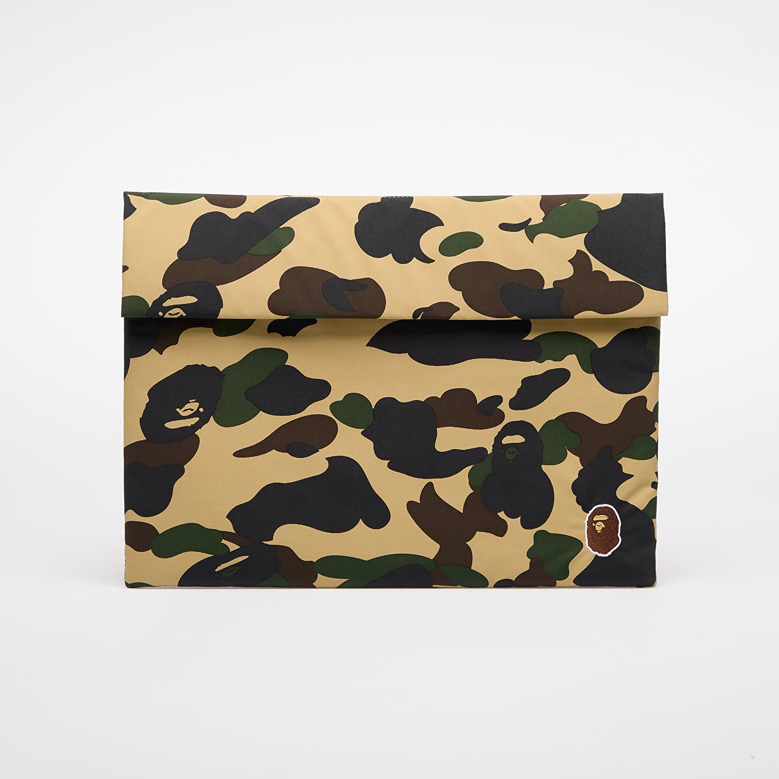 Калъфи A BATHING APE 1St Camo 15 Inch Pc Case Yellow