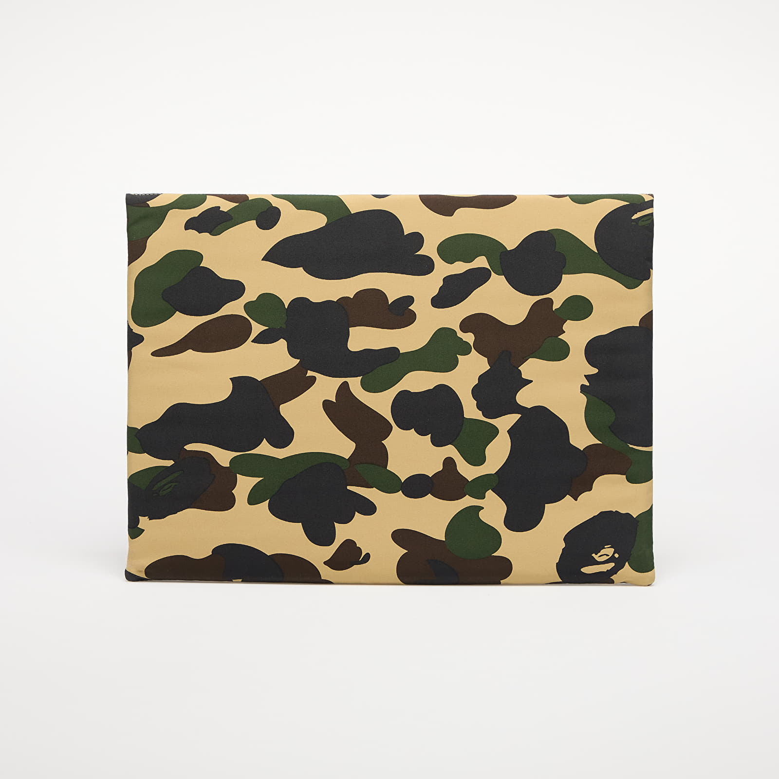 Калъфи A BATHING APE 1St Camo 15 Inch Pc Case Yellow