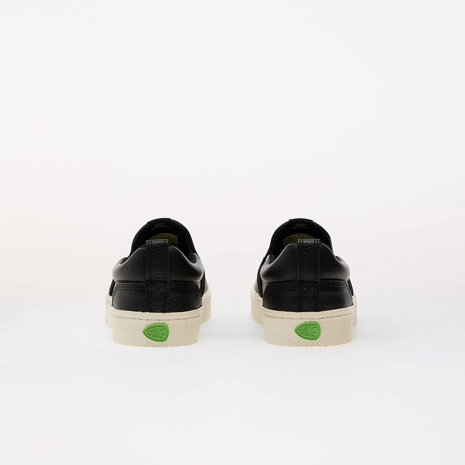 Zapatillas mujer Cariuma W Slip-On Black