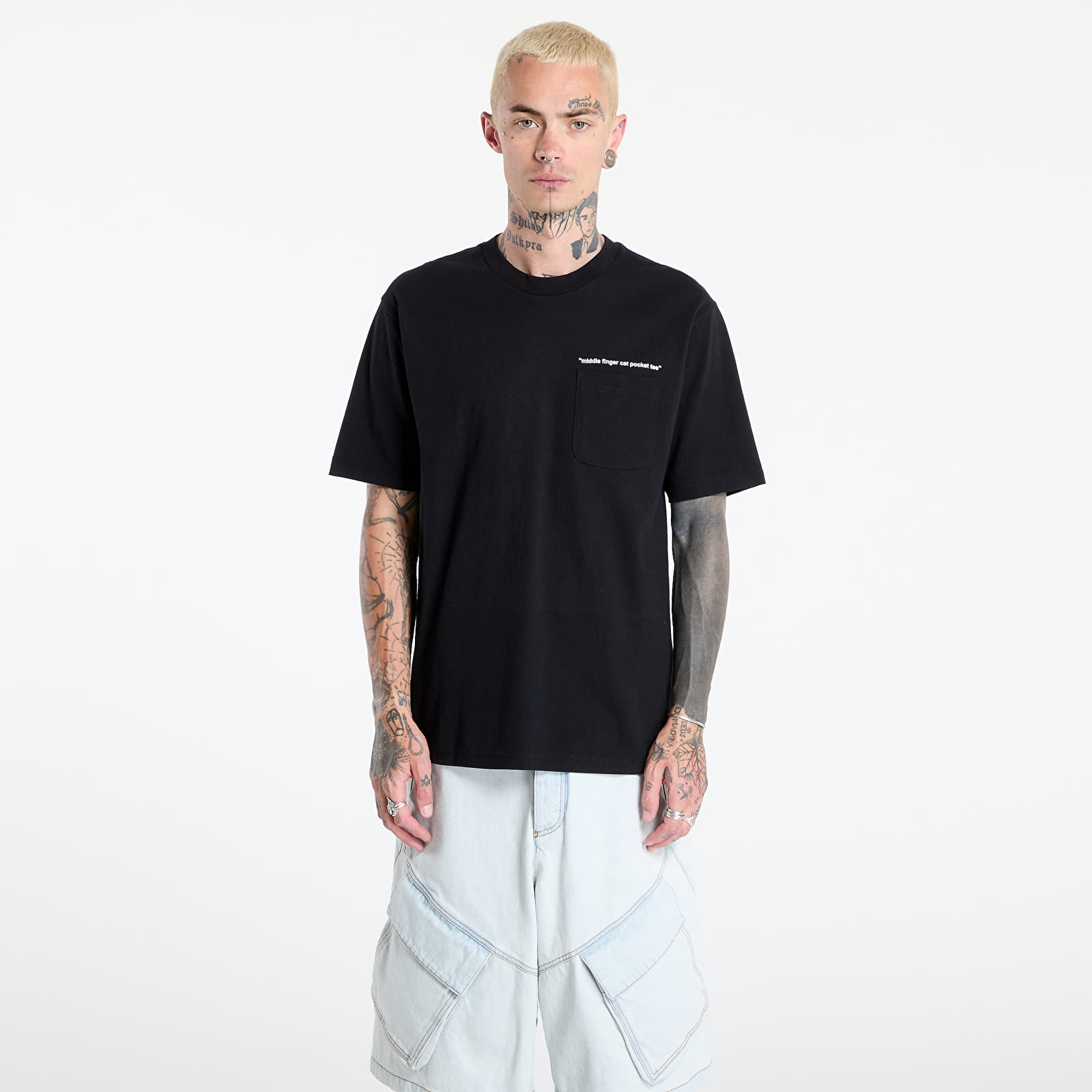 T-shirts RIPNDIP Middle Finger Cat Pocket Tee Black