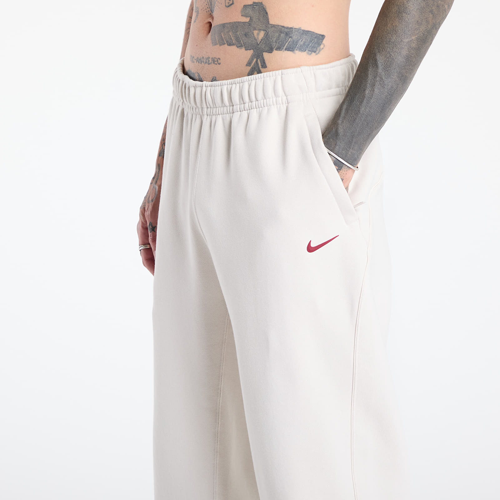 Jogger Pants Nike x NOCTA Fleece CS Open-Hem Sweatpants Lt Orewood Brn/ Lt Orewood Brn/ Team Red