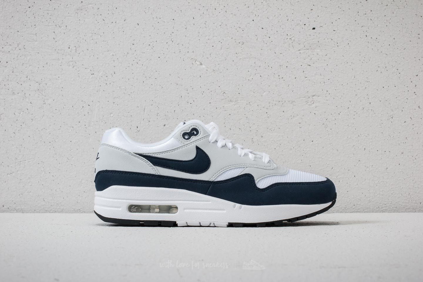Nike air max 1 white obsidian pure platinum online