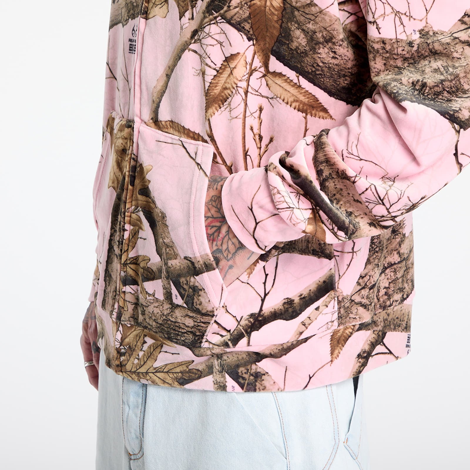 Sudaderas PLEASURES Realtree Velour Hoodie Pink Edge