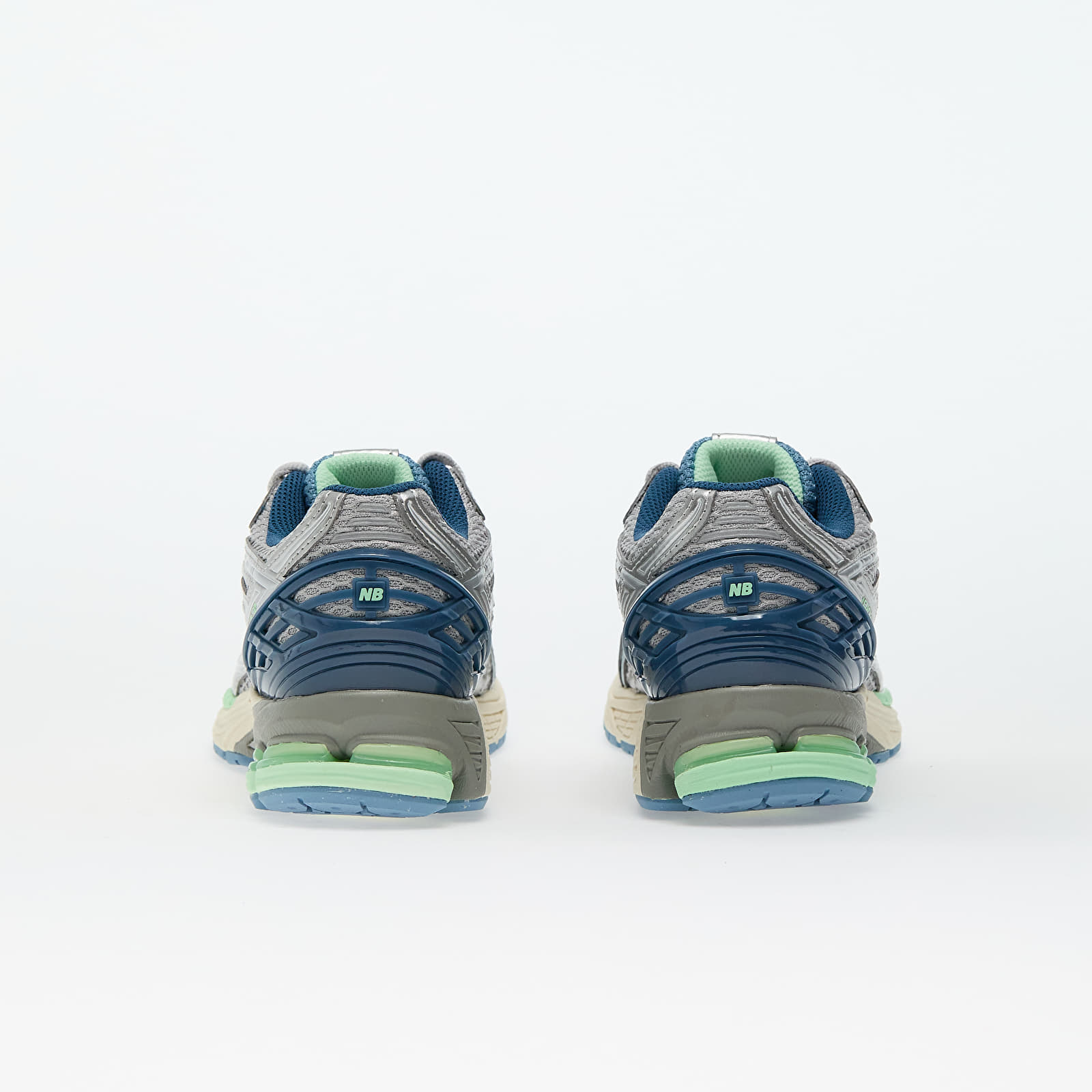 Zapatillas Hombre New Balance 1906 Silver Metallic