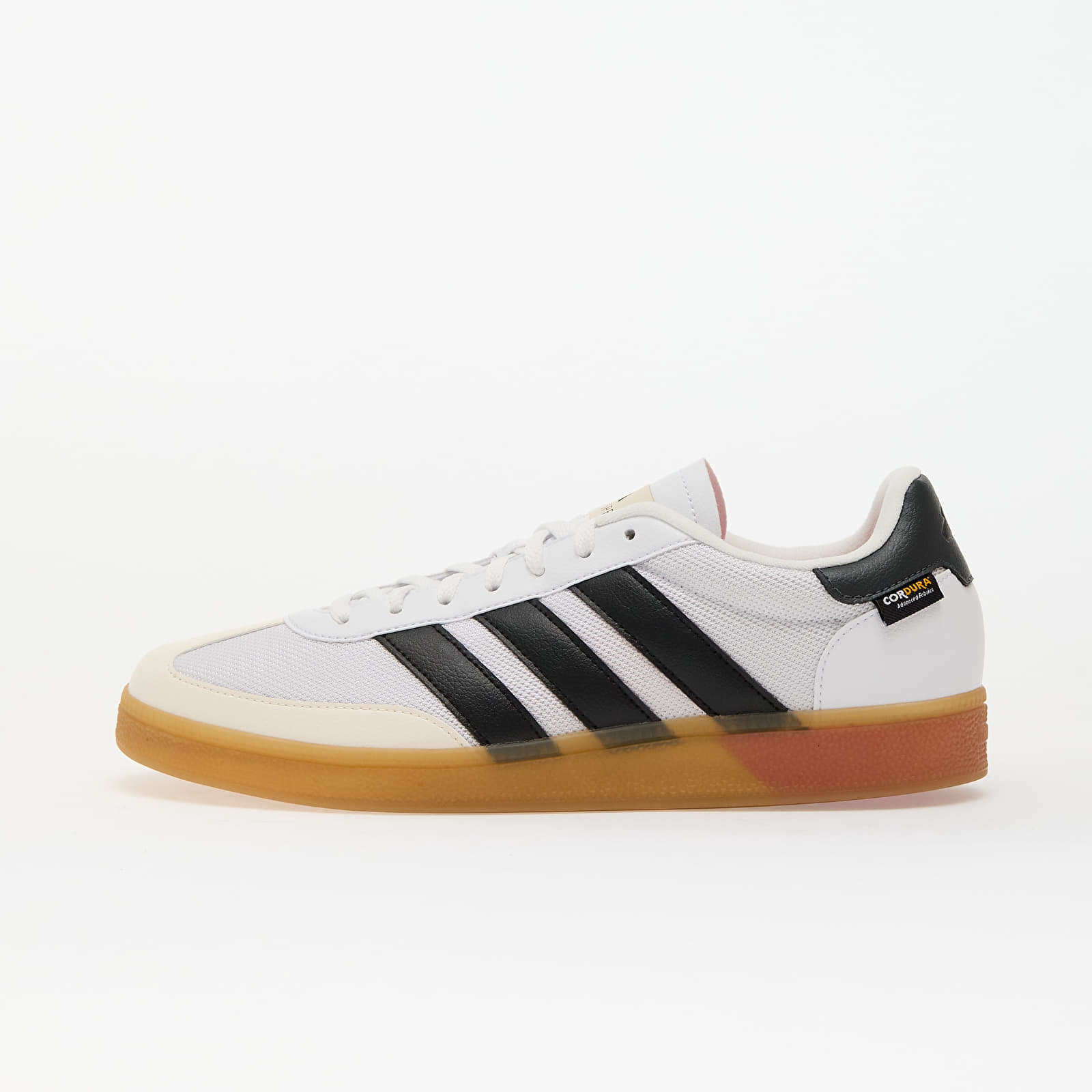 Levně Tenisky adidas Training Spezial Ftw White/ Core Black/ Lucid Red