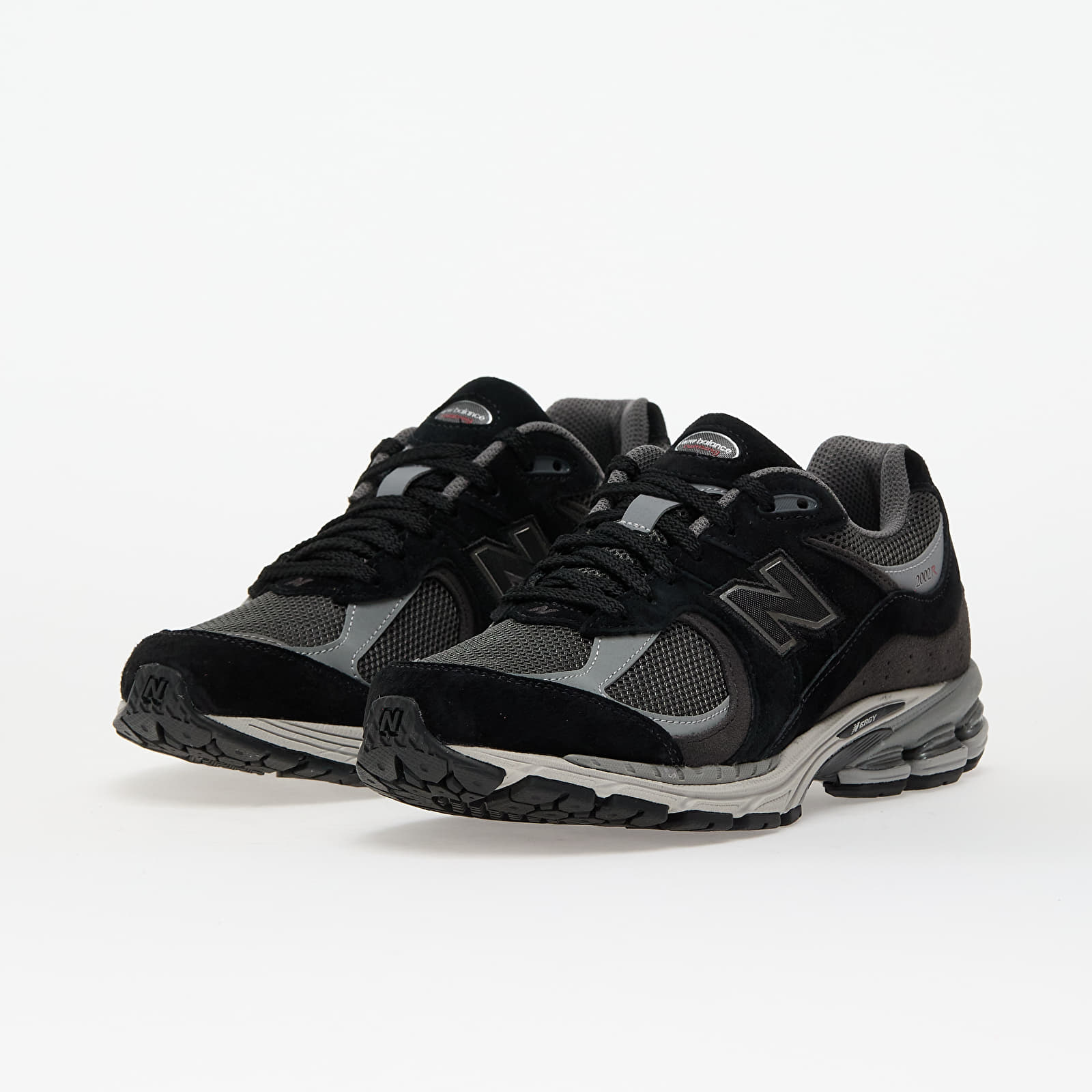 Zapatillas Hombre New Balance 2002R Black