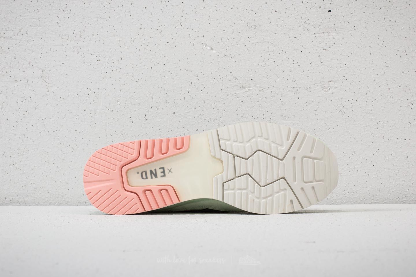 Herren Sneaker und Schuhe Asics Tiger x End. “Wasabi” Gel-Lyte III Green Gecko/ Taup Grey