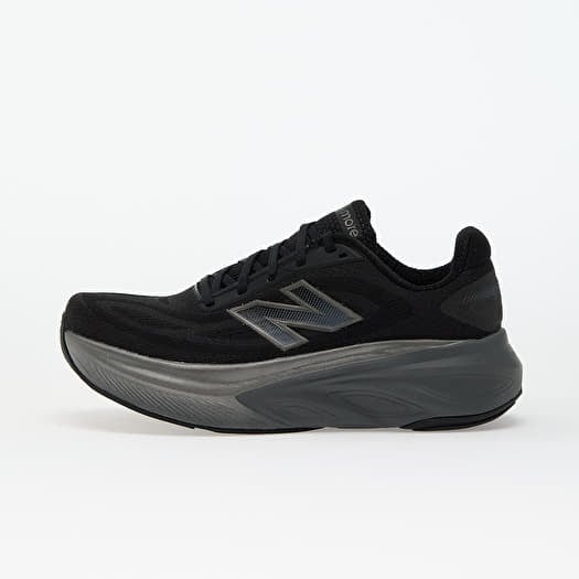 New Balance More Black
