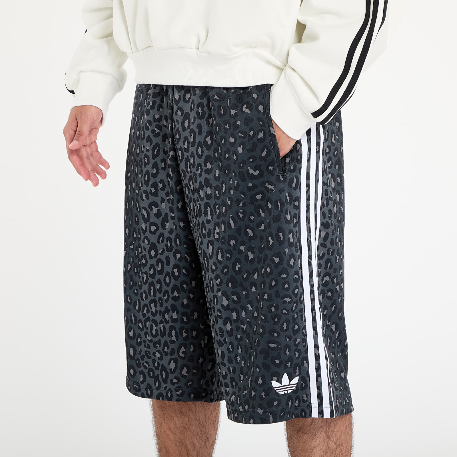 Pantalones cortos adidas Graphic Os Sho Black