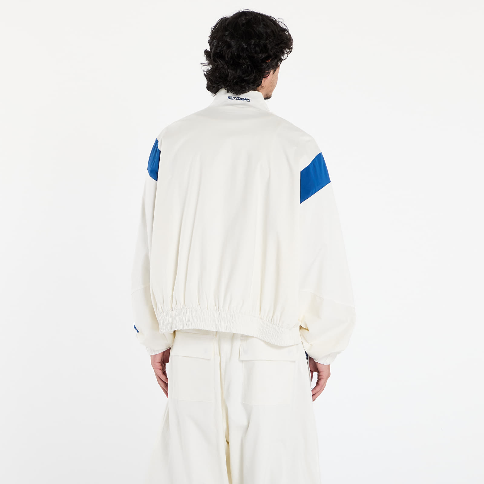 Jakker til mænd adidas Chavarria Poplin Tracktop Off White